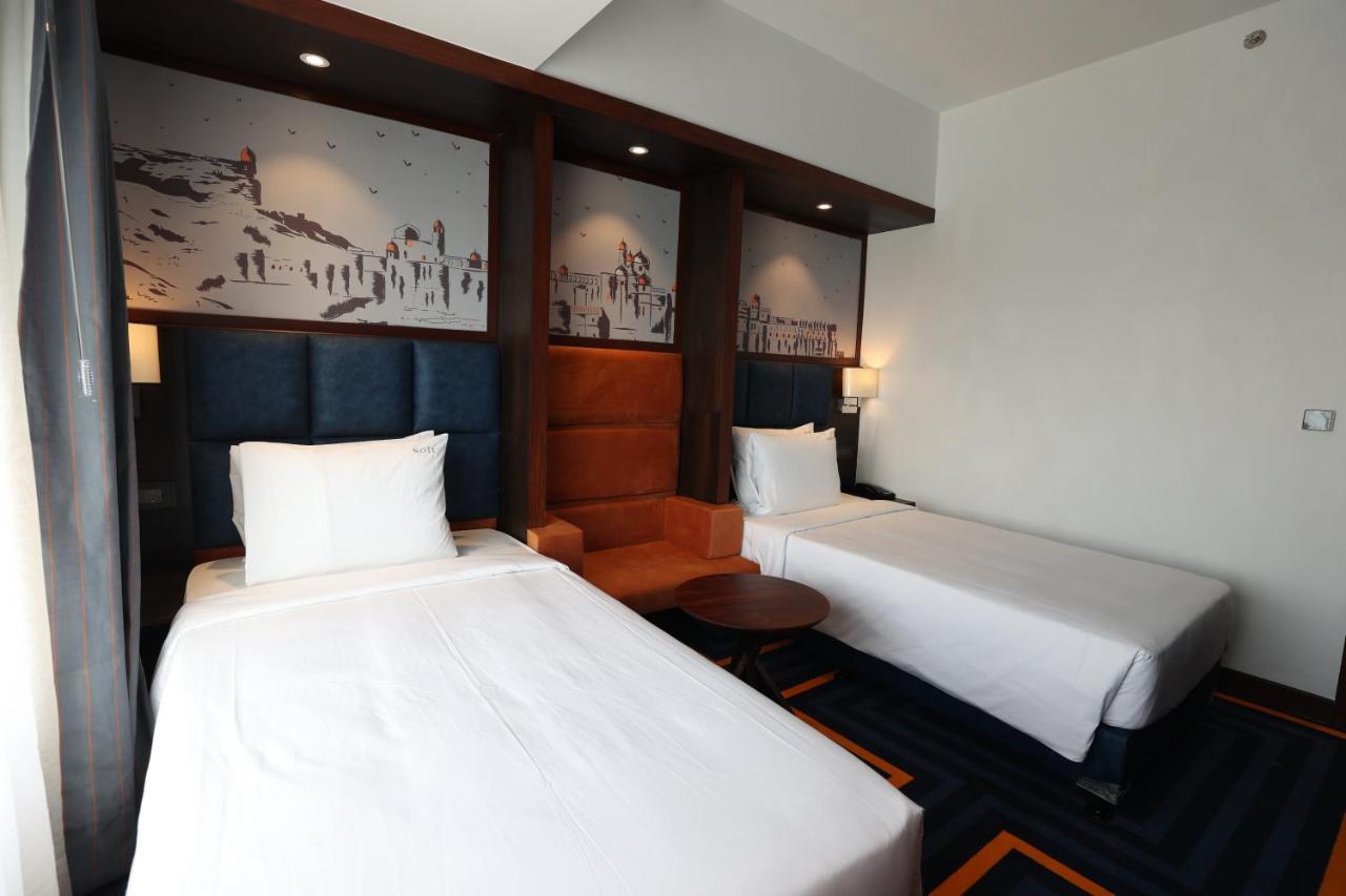Holiday Inn Express & Suites Jaipur Gopalpura Eksteriør bilde