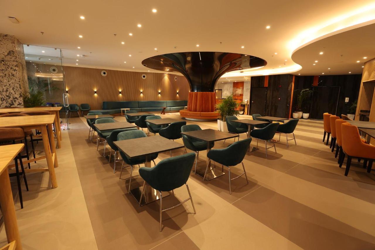 Holiday Inn Express & Suites Jaipur Gopalpura Eksteriør bilde