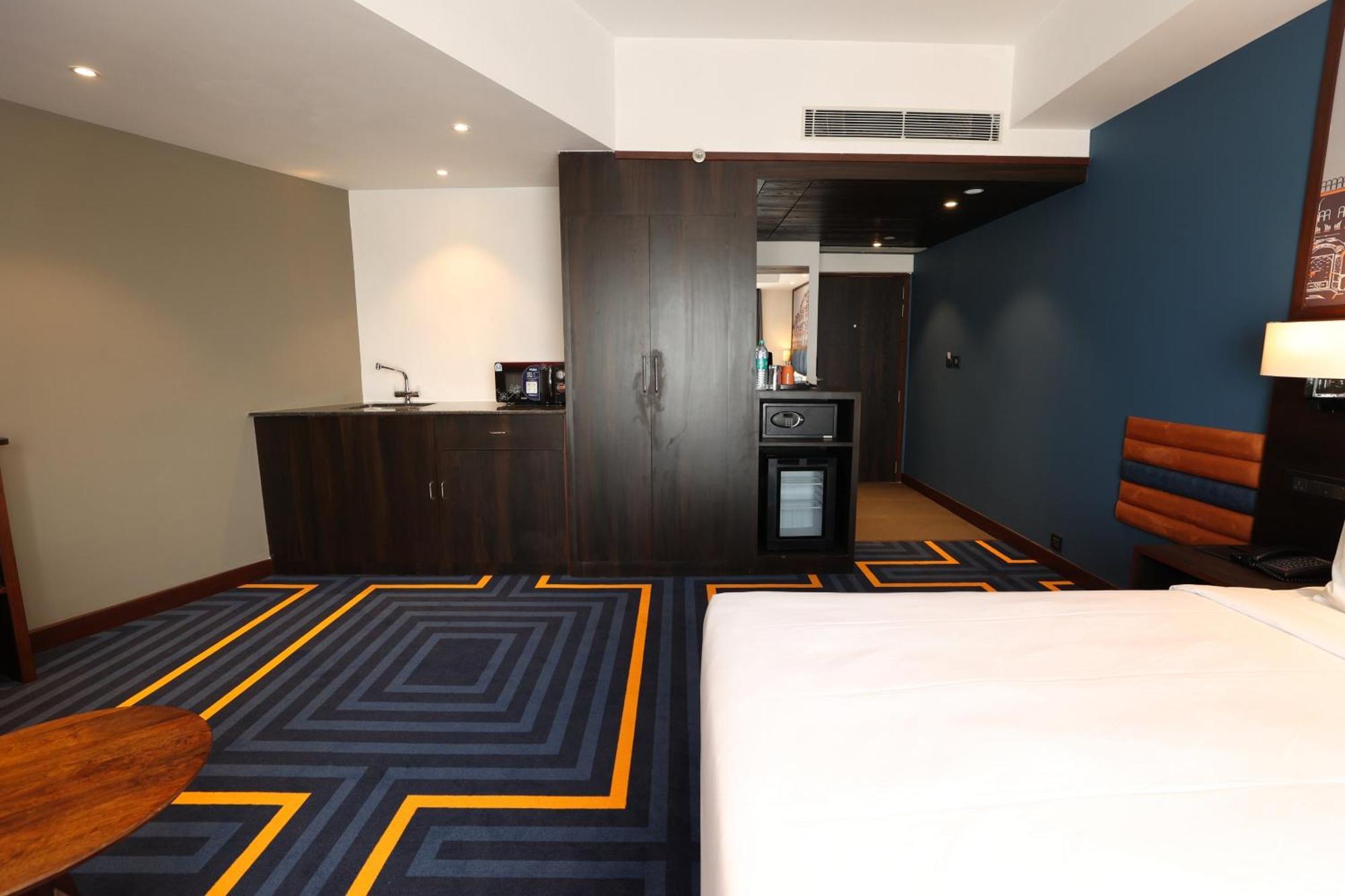 Holiday Inn Express & Suites Jaipur Gopalpura Eksteriør bilde