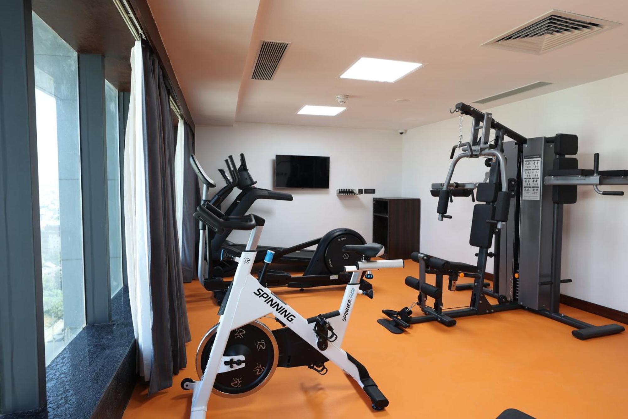 Holiday Inn Express & Suites Jaipur Gopalpura Eksteriør bilde