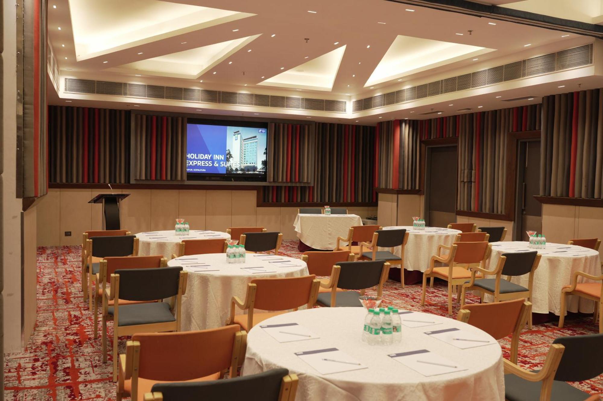Holiday Inn Express & Suites Jaipur Gopalpura Eksteriør bilde